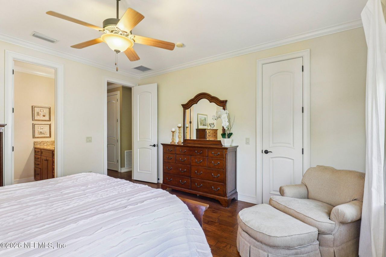 8881 Shining Oak Court, Jacksonville, FL 32217 Photo