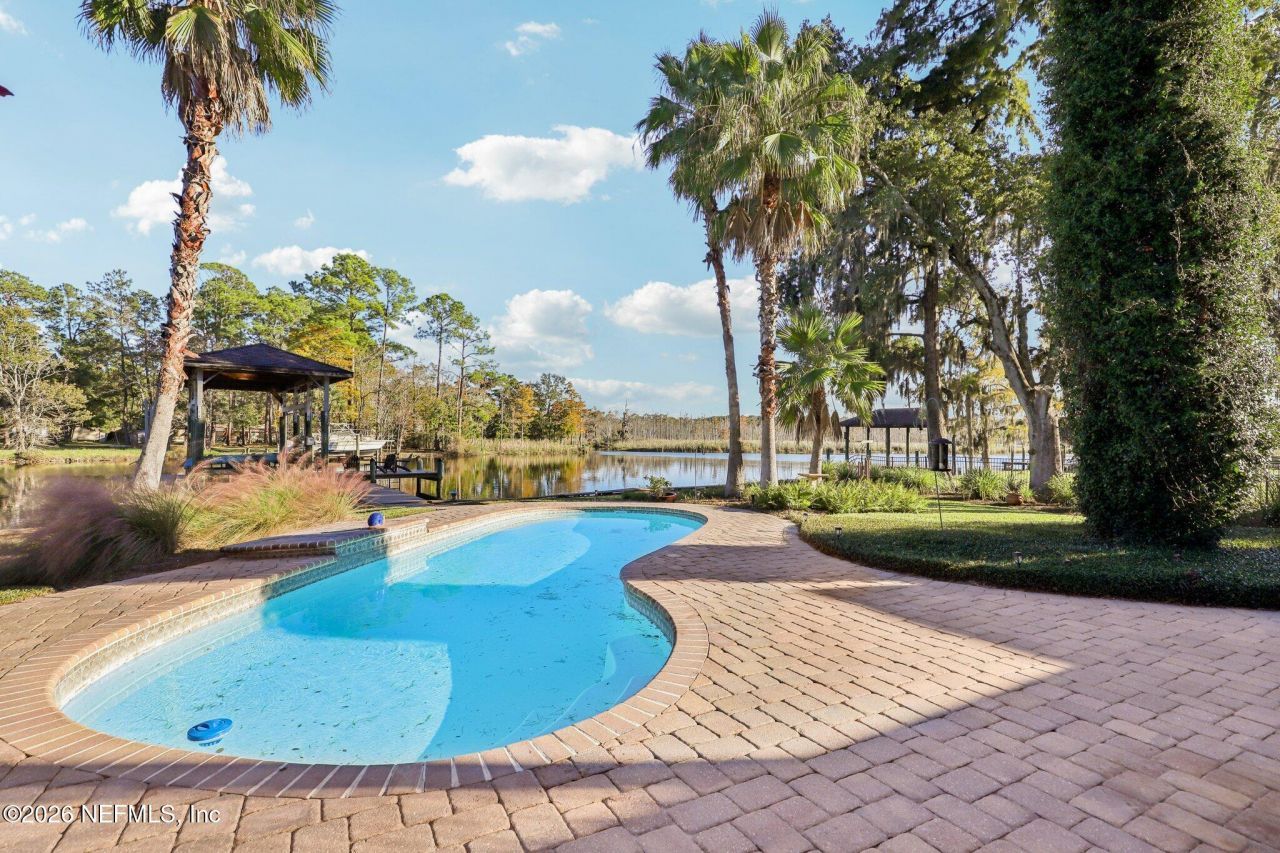 8881 Shining Oak Court, Jacksonville, FL 32217 Photo