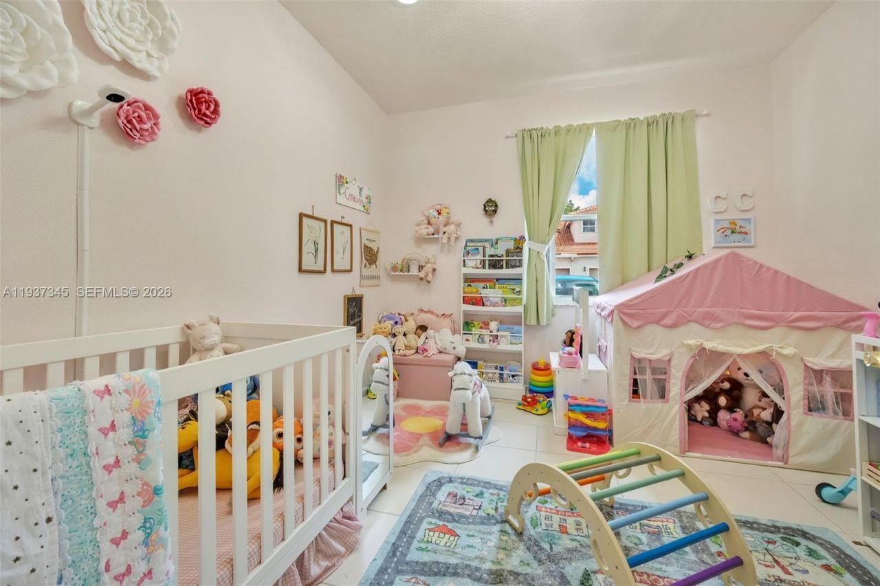 13174 NW 9th Ct, Pembroke Pines, FL 33028 Photo