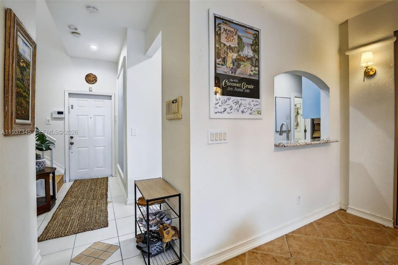 13174 NW 9th Ct, Pembroke Pines, FL 33028 Photo