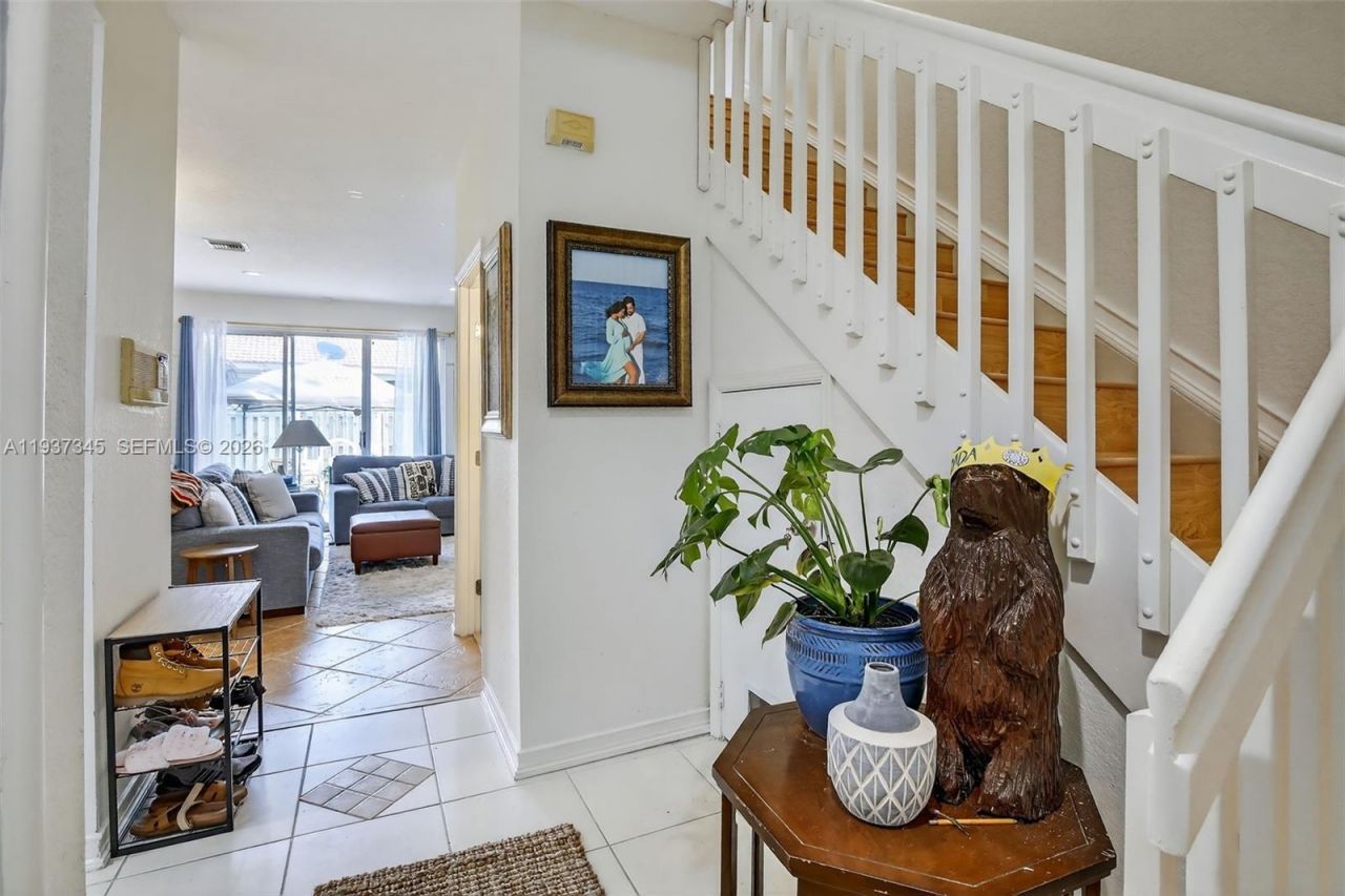 13174 NW 9th Ct, Pembroke Pines, FL 33028 Photo