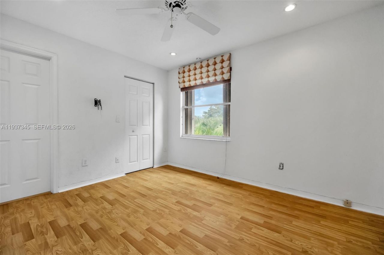 13174 NW 9th Ct, Pembroke Pines, FL 33028 Photo