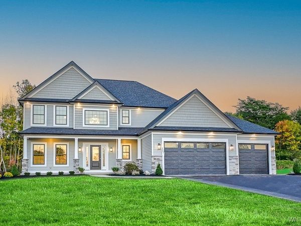 5201 Kandefer's Trail, Williamsville, NY 14221