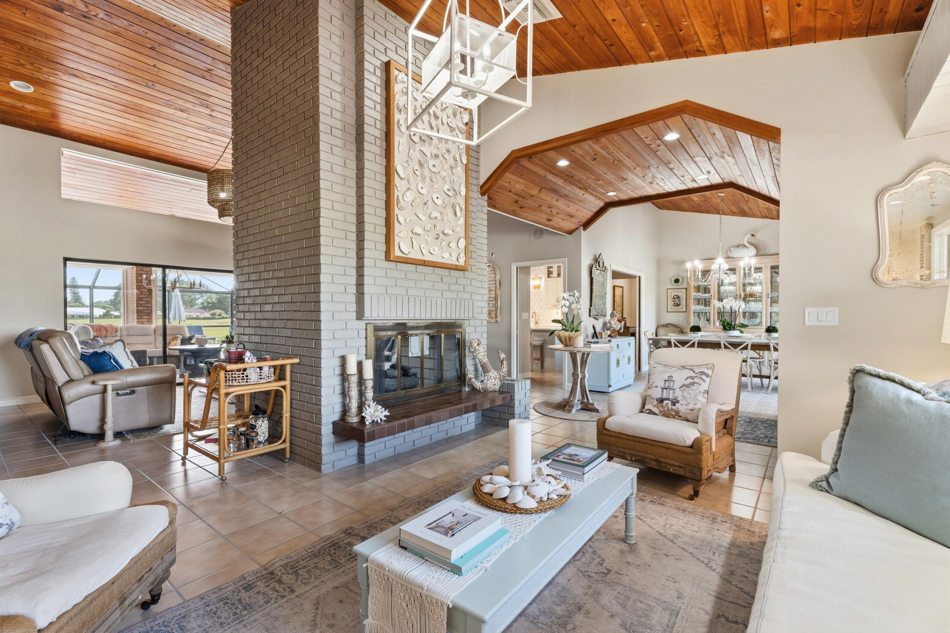 427 Glenbrook Drive, Atlantis, FL 33462 Photo