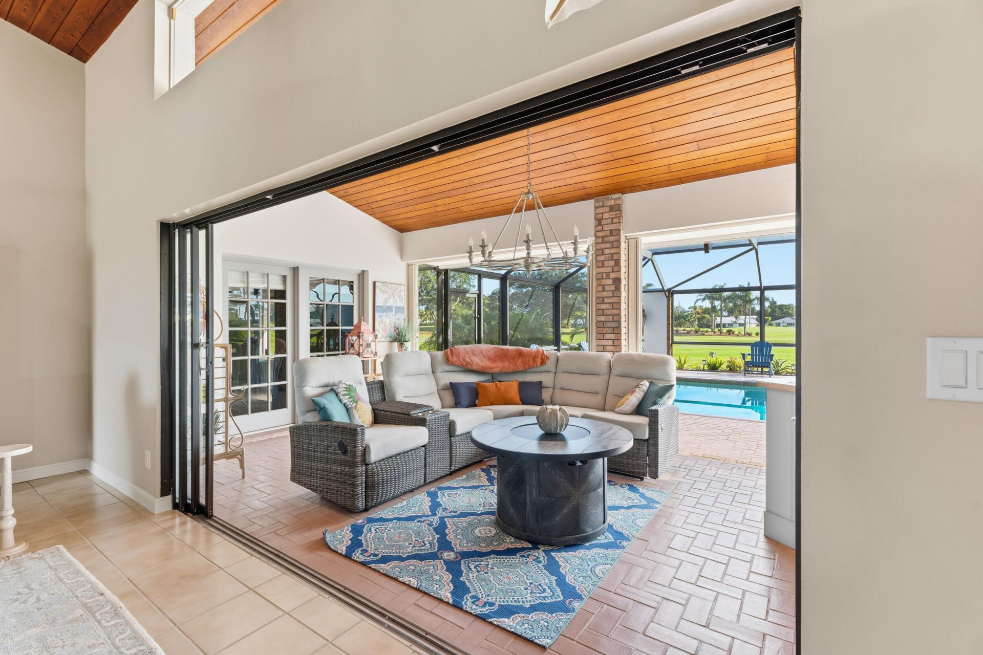 427 Glenbrook Drive, Atlantis, FL 33462 Photo