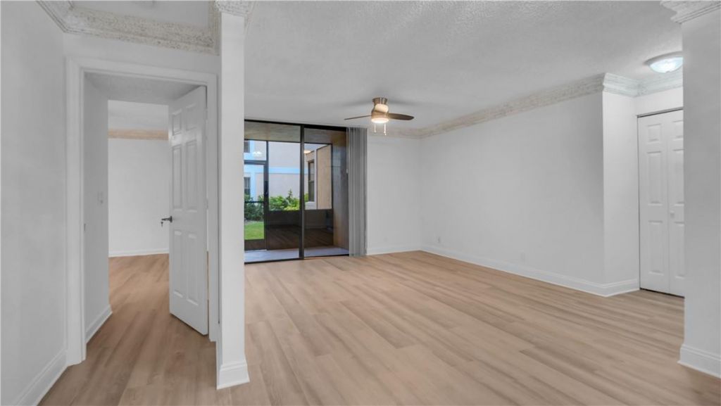 5681 Riverside Drive, Unit 101A6, Coral Springs, FL 33067 Photo