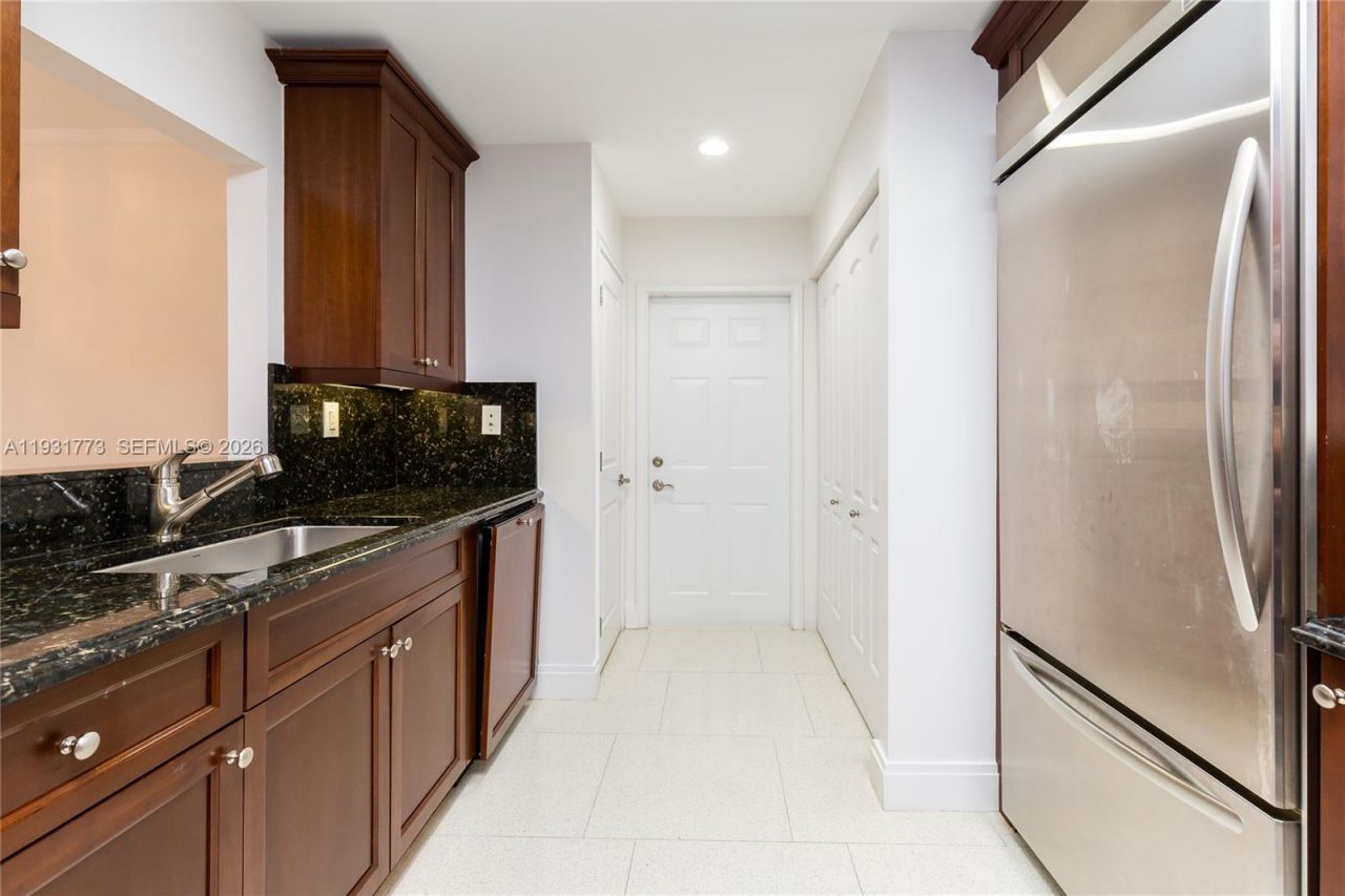 510 Loretto Ave, Unit 26, Coral Gables, FL 33146 Photo