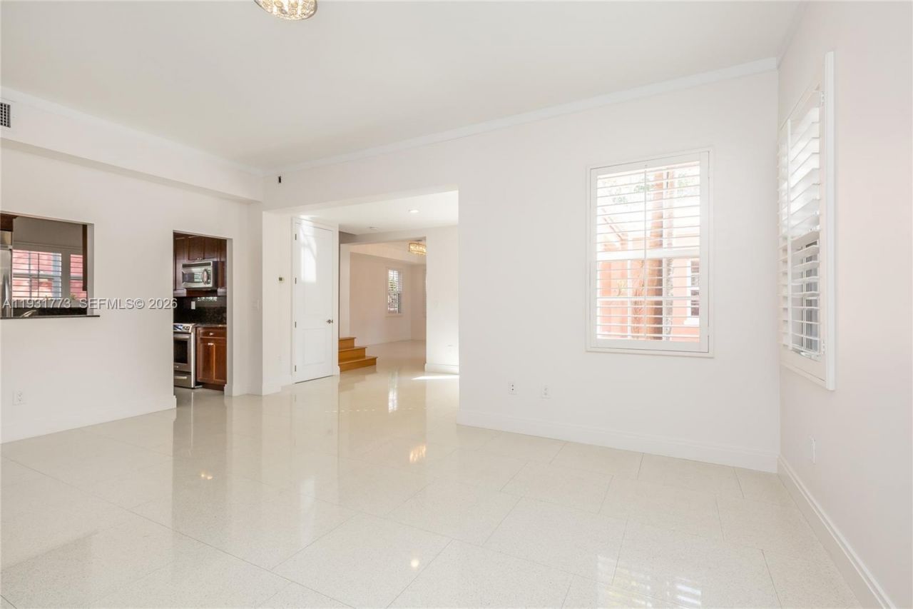 510 Loretto Ave, Unit 26, Coral Gables, FL 33146 Photo