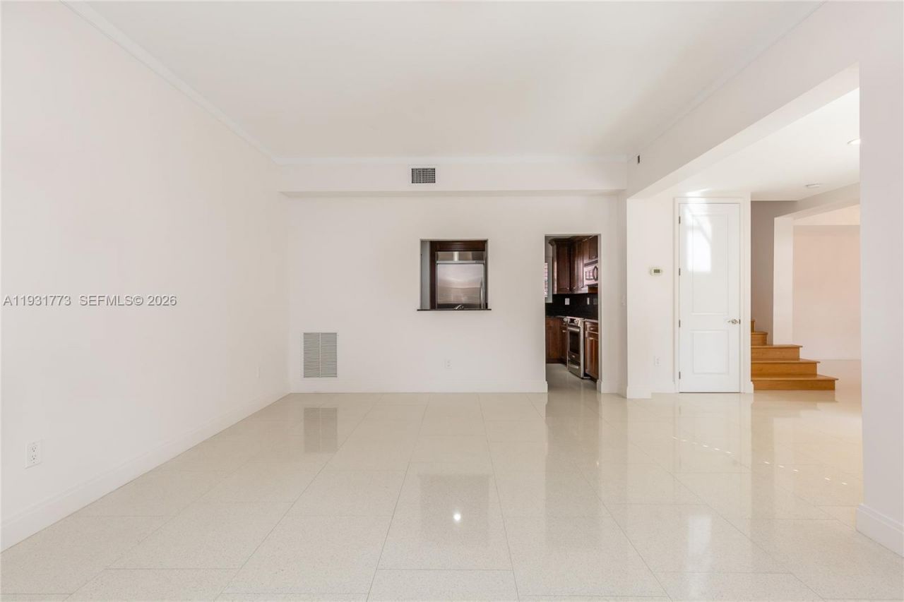 510 Loretto Ave, Unit 26, Coral Gables, FL 33146 Photo