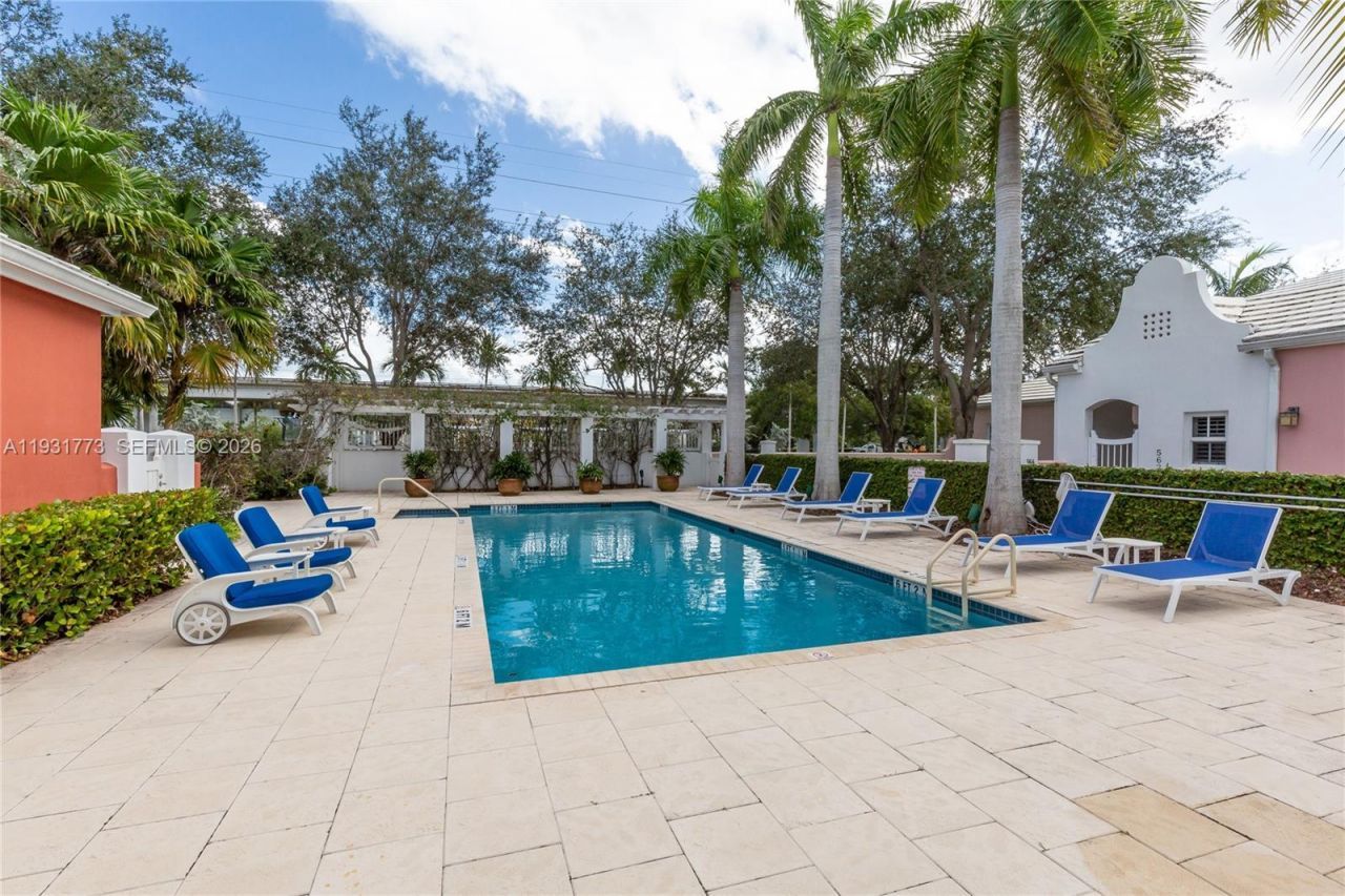 510 Loretto Ave, Unit 26, Coral Gables, FL 33146 Photo