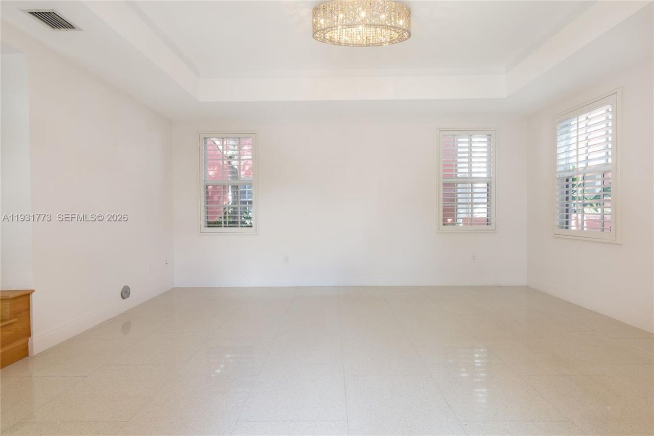 510 Loretto Ave, Unit 26, Coral Gables, FL 33146 Photo