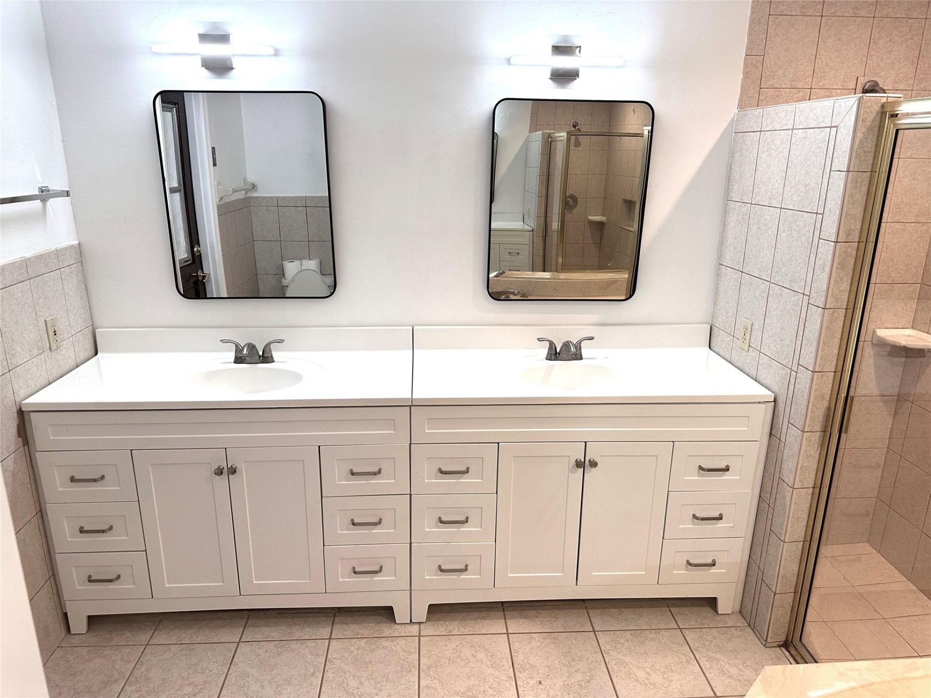 676 NW 107th Lane, Coral Springs, FL 33071 Photo