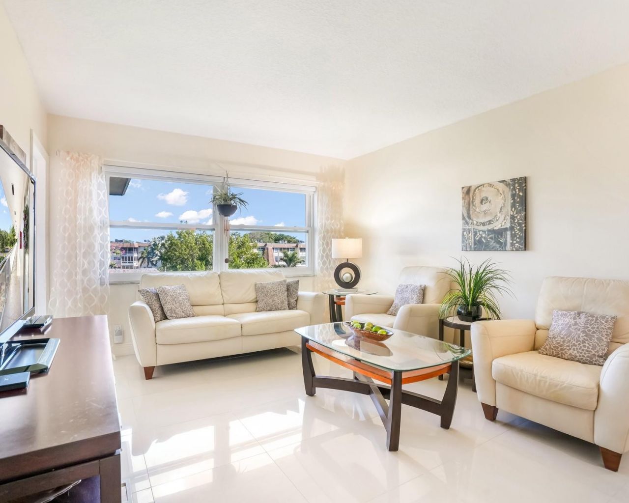 3406 NW 49th Avenue, Unit 608, Lauderdale Lakes, FL 33319 Photo