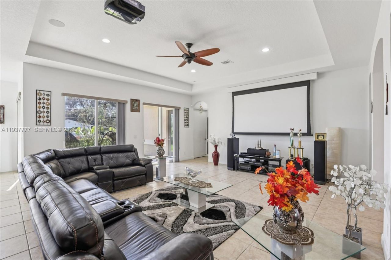 6432 SW 55th Pl, Davie, FL 33314 Photo