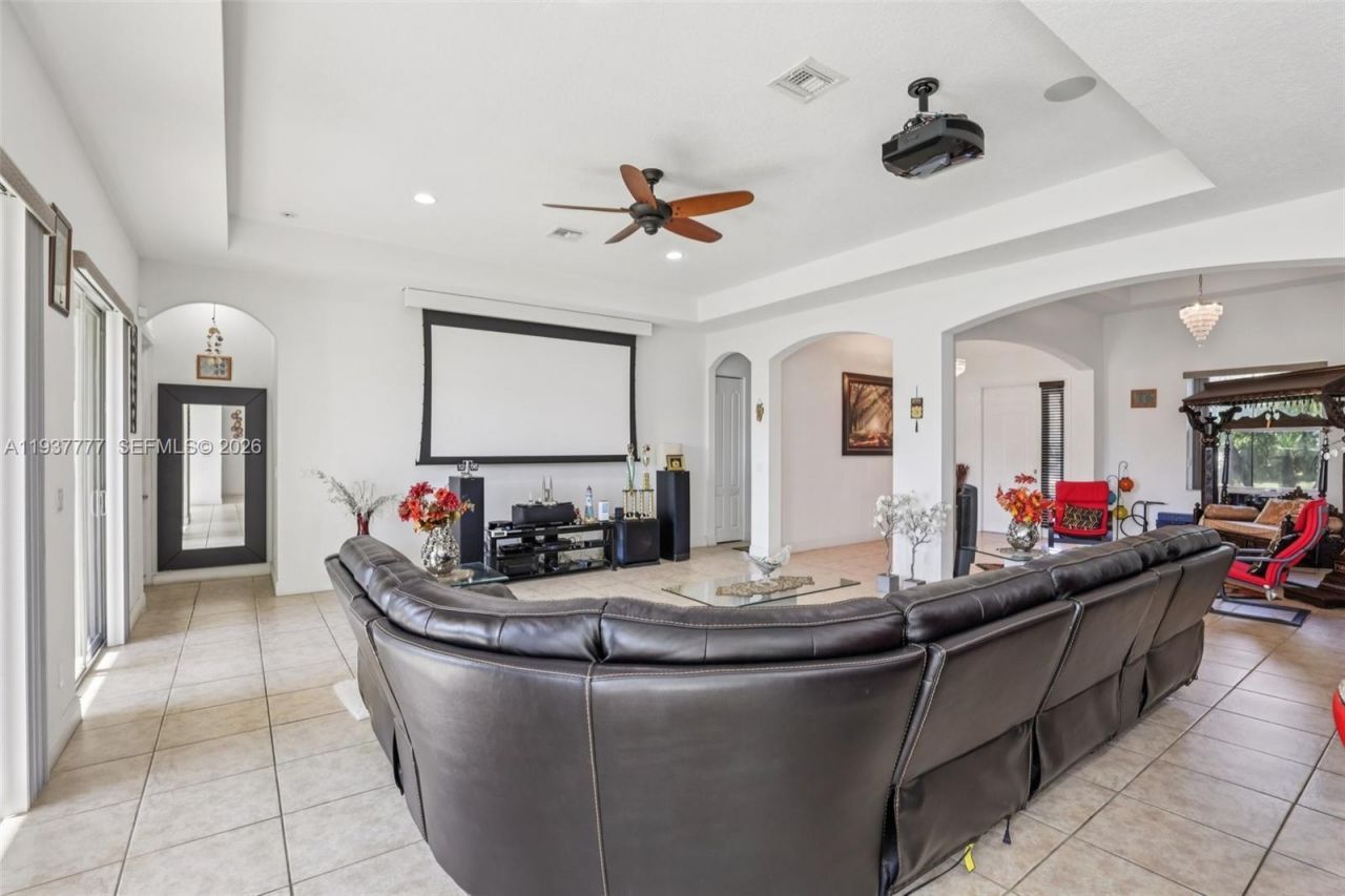 6432 SW 55th Pl, Davie, FL 33314 Photo