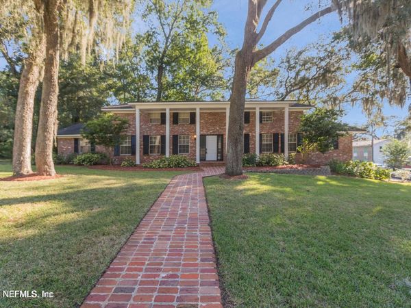 1922 HOLLY OAKS RAVINE Drive, Jacksonville, FL 32225