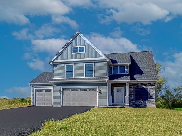 5112 Kandefer's Trail, Williamsville, NY 14221