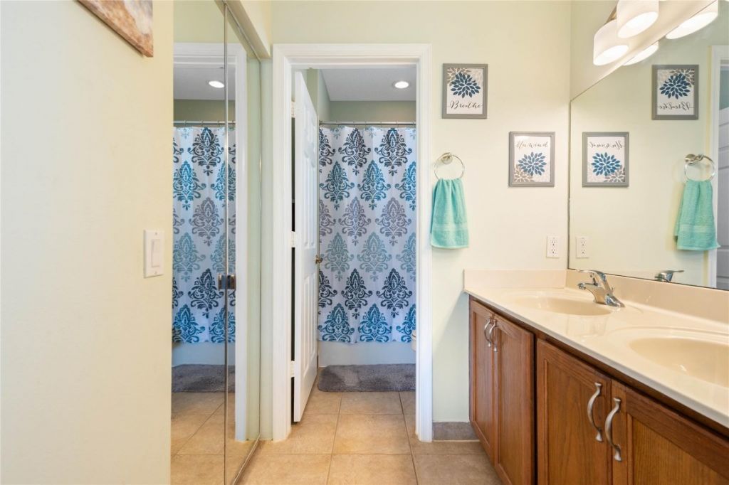 3067 Laurel Ridge Cir, Riviera Beach, FL 33404 Photo