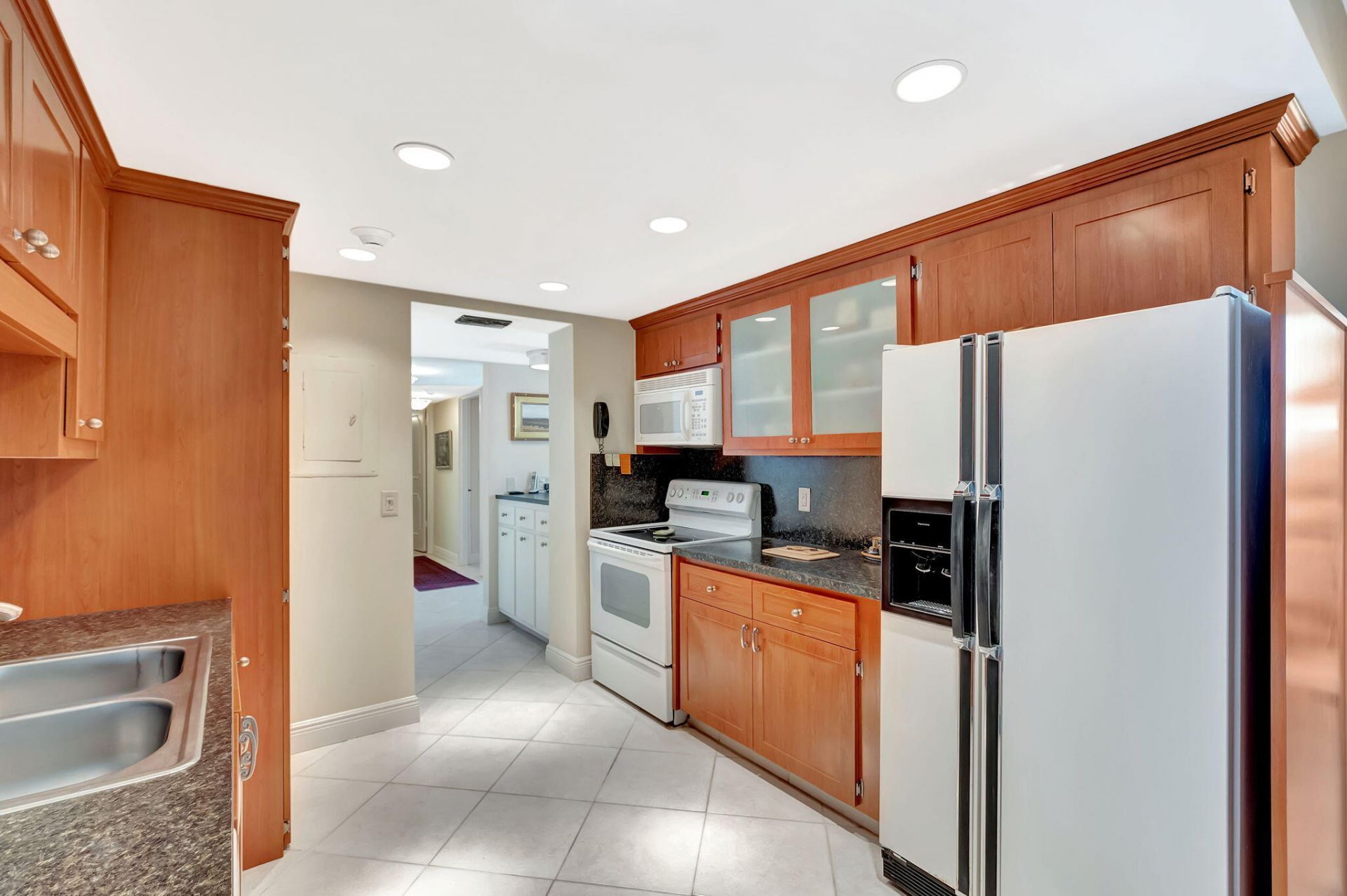 2200 S Ocean Boulevard, Unit 405, Delray Beach, FL 33483 Photo