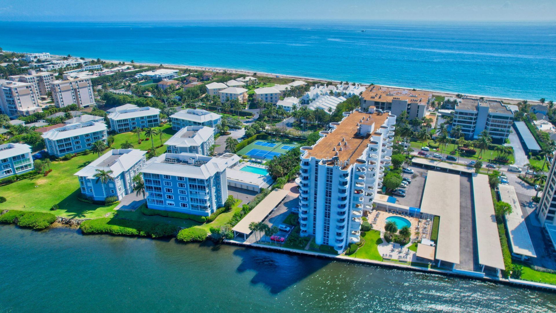 2200 S Ocean Boulevard, Unit 405, Delray Beach, FL 33483 Photo