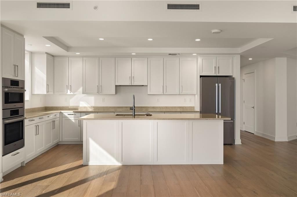 4142 Bay Beach Ln, Unit 806, Fort Myers Beach, FL 33931 Photo