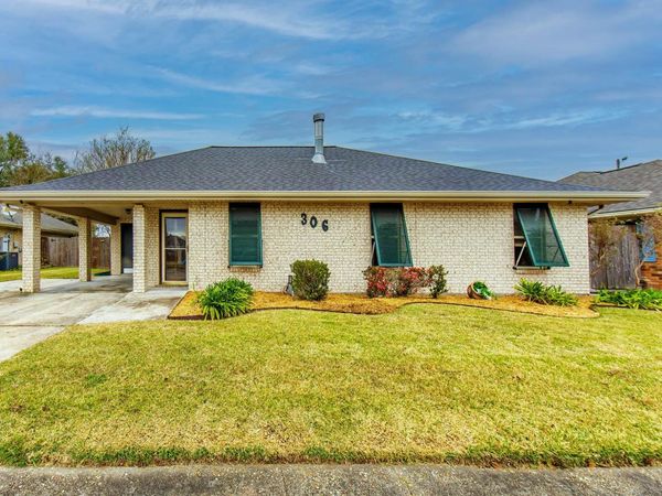306 Southdown West Boulevard, Houma, LA 70360