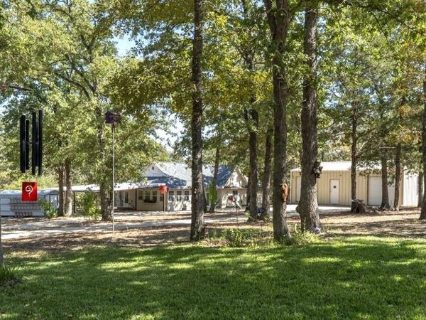 220 Clydesdale DR, Dale, TX 78616