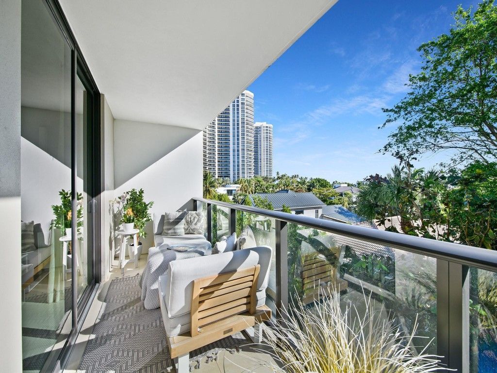 3040 N Ocean Boulevard, Unit N204, Fort Lauderdale, FL 33308 Photo