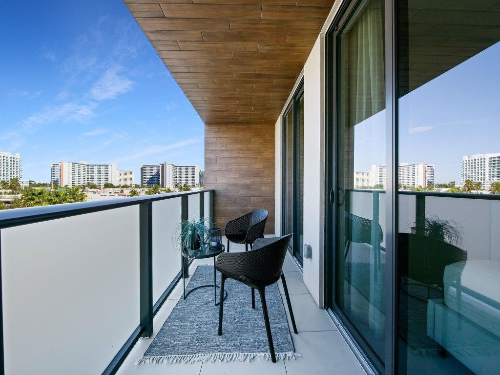 3040 N Ocean Boulevard, Unit N204, Fort Lauderdale, FL 33308 Photo