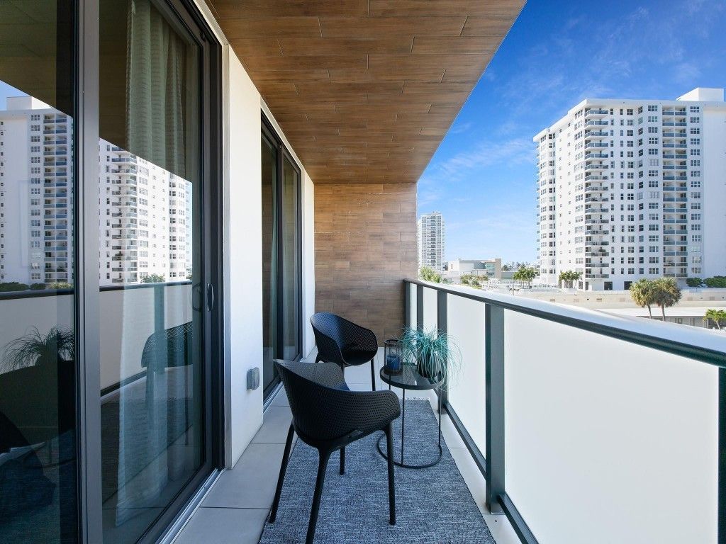 3040 N Ocean Boulevard, Unit N204, Fort Lauderdale, FL 33308 Photo