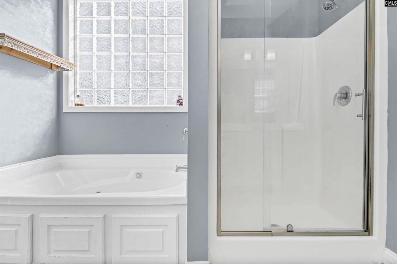 281 Castlebury Drive Photo 30