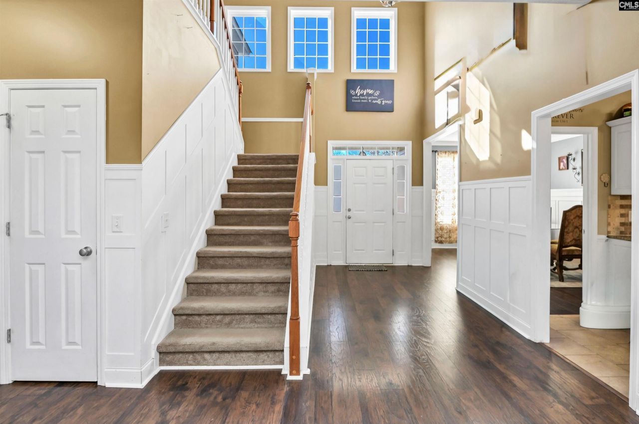 281 Castlebury Drive Photo 33