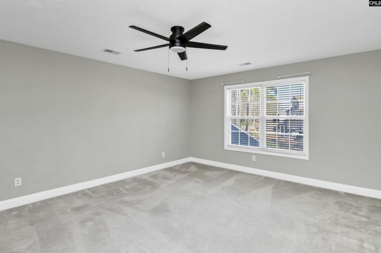 281 Castlebury Drive Photo 37