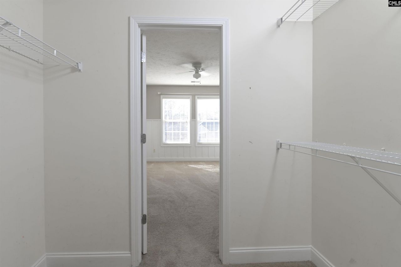 281 Castlebury Drive Photo 48