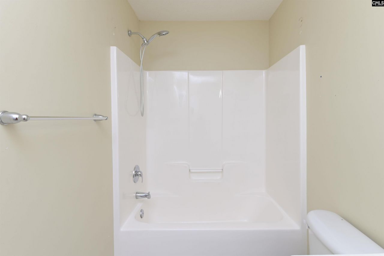 281 Castlebury Drive Photo 49