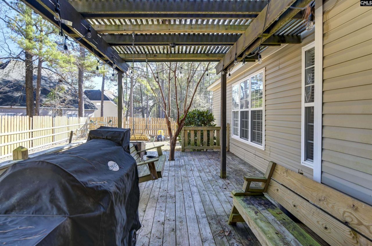 281 Castlebury Drive Photo 54