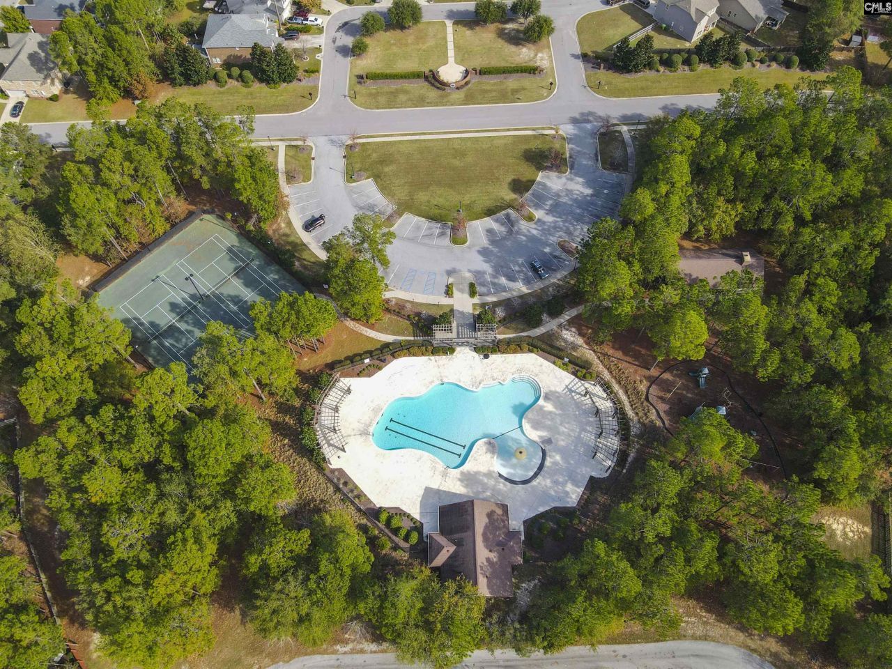 281 Castlebury Drive Photo 70