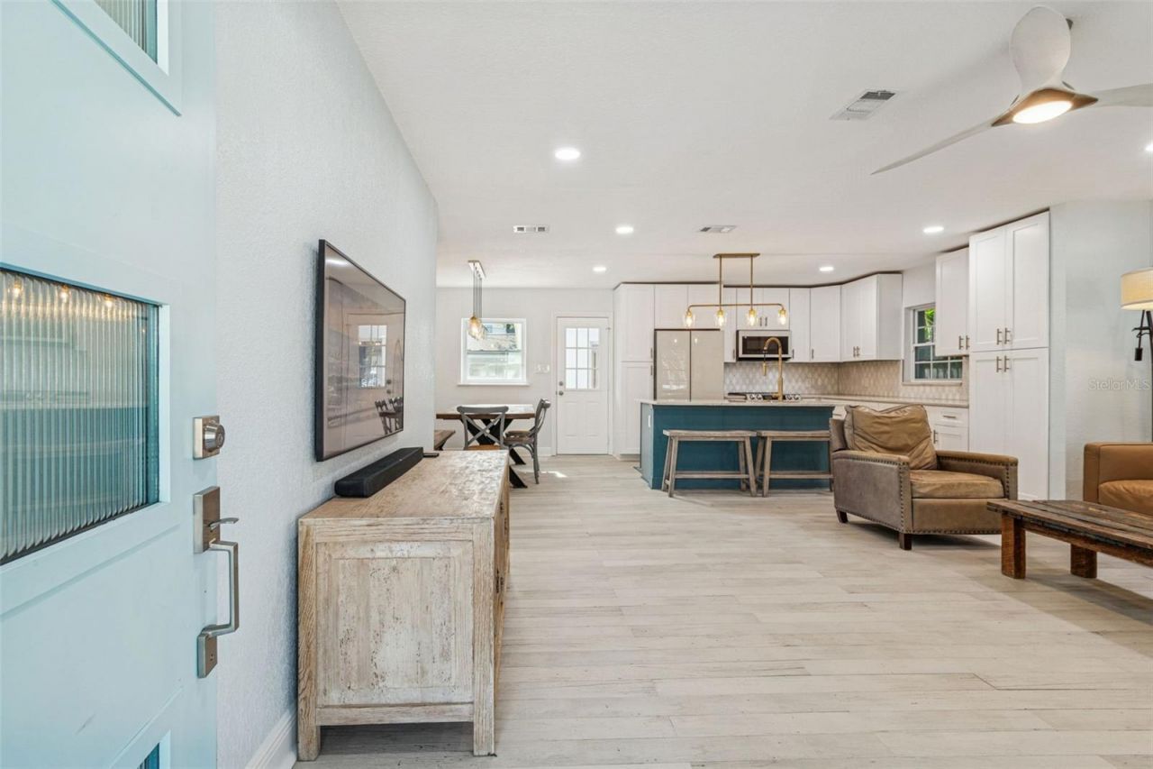 120 19th Avenue N, Saint Petersburg, FL 33704 Photo