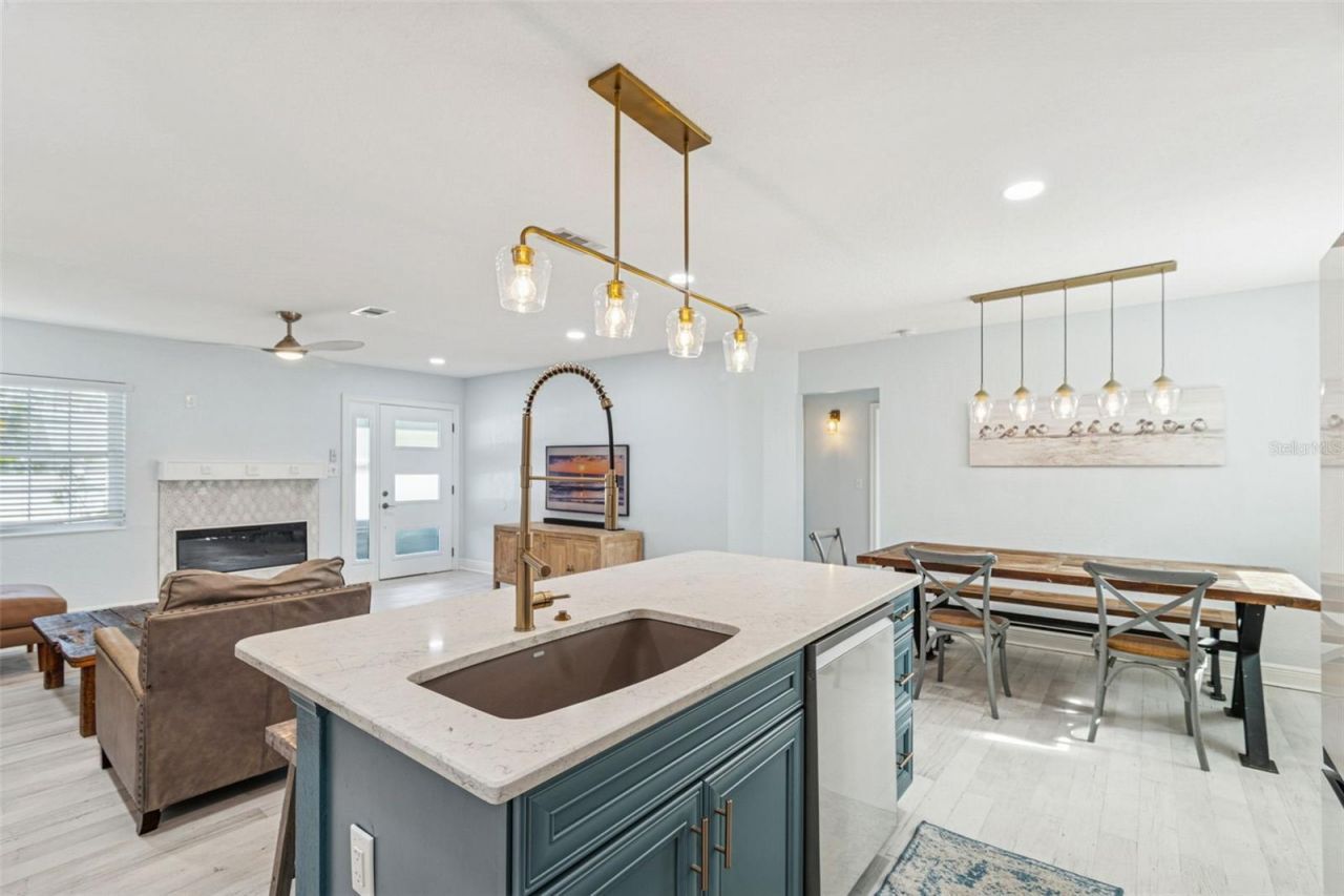 120 19th Avenue N, Saint Petersburg, FL 33704 Photo