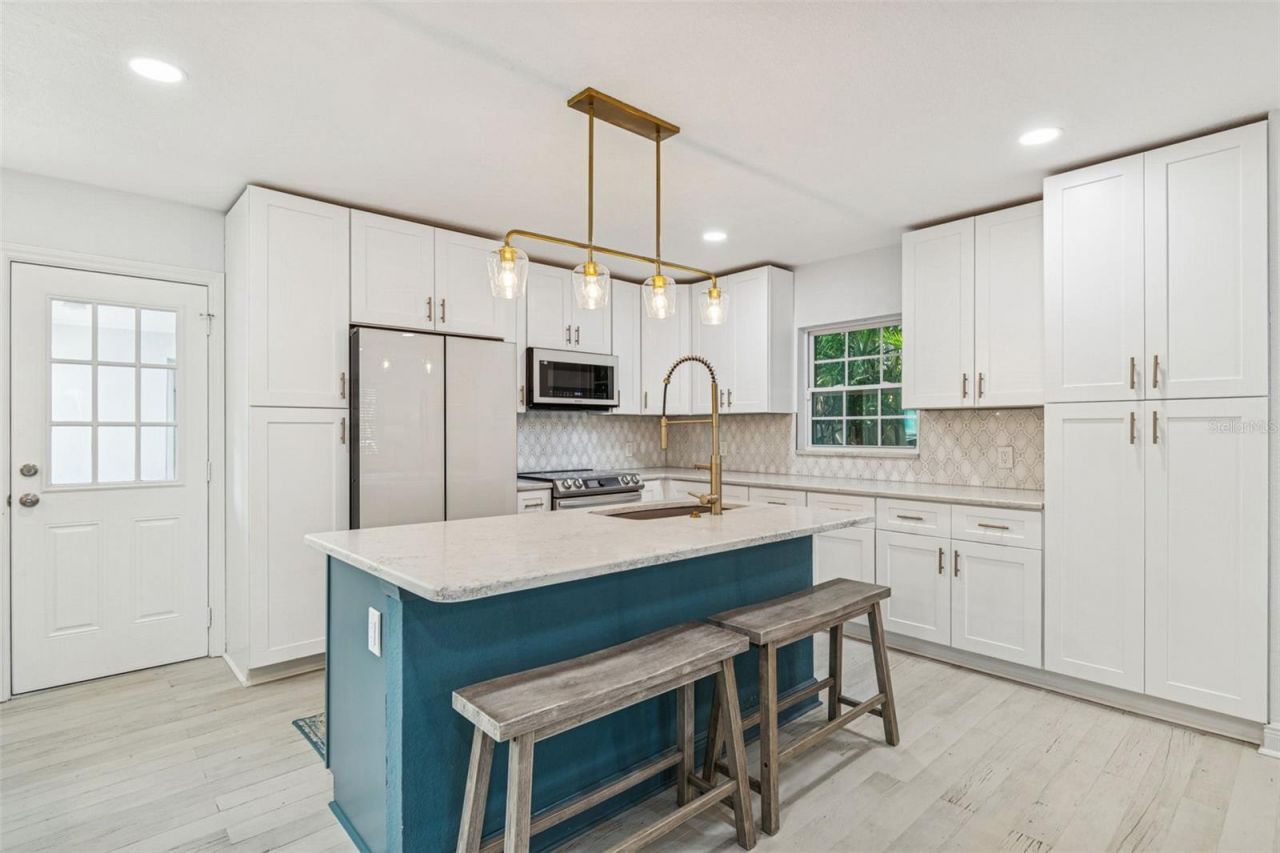 120 19th Avenue N, Saint Petersburg, FL 33704 Photo