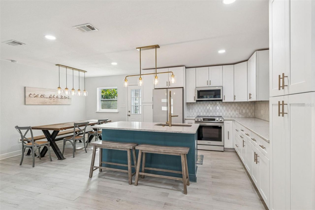 120 19th Avenue N, Saint Petersburg, FL 33704 Photo