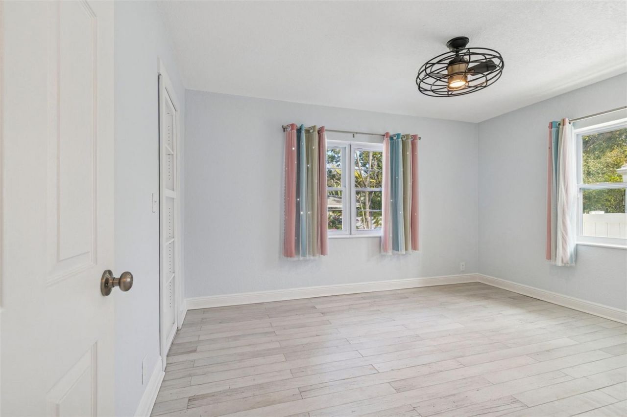 120 19th Avenue N, Saint Petersburg, FL 33704 Photo