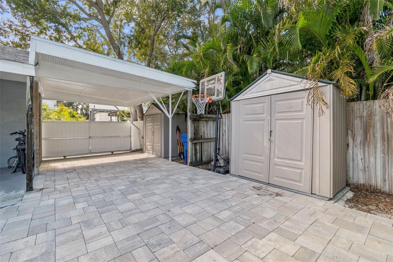 120 19th Avenue N, Saint Petersburg, FL 33704 Photo