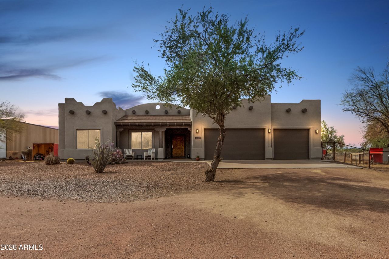 42419 N Central Avenue, Desert Hills, AZ 85086 Main Photo