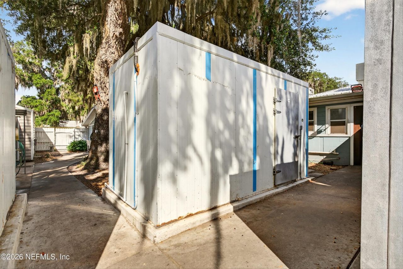 201 Oak Street, Welaka, FL 32189 Photo