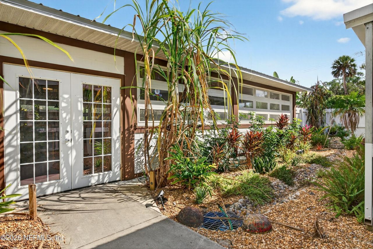 201 Oak Street, Welaka, FL 32189 Photo