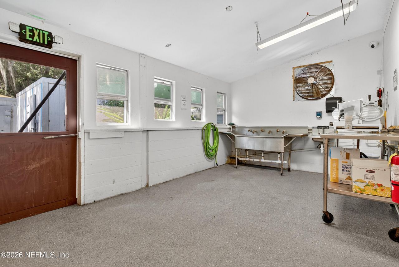 201 Oak Street, Welaka, FL 32189 Photo