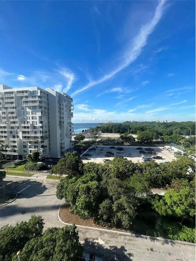 145 SE 25th Rd, Unit 801, Miami, FL 33129 Photo