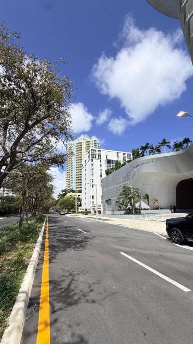 145 SE 25th Rd, Unit 801, Miami, FL 33129 Photo