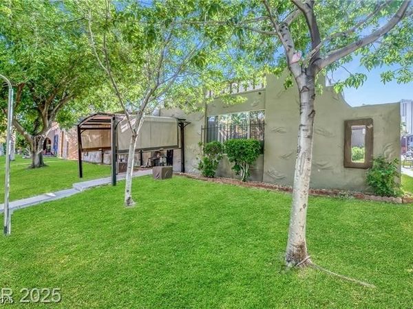 4614 Grand Drive, Unit 1, Las Vegas, NV 89169